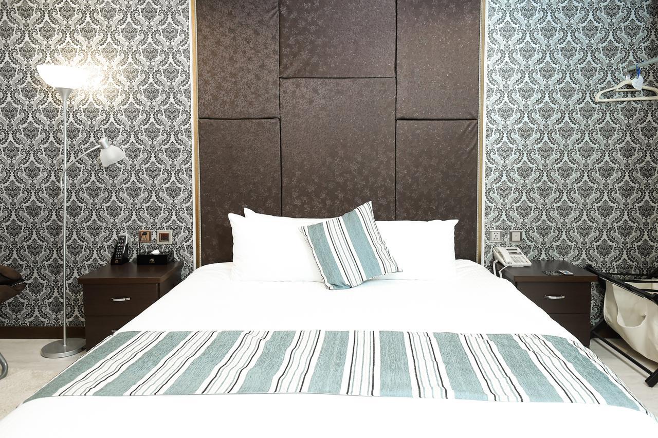 Hosin Hotel Тайчжун Экстерьер фото